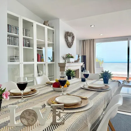 Lägenhet Premium Penthouse Beachfront View Terrace Turivida *